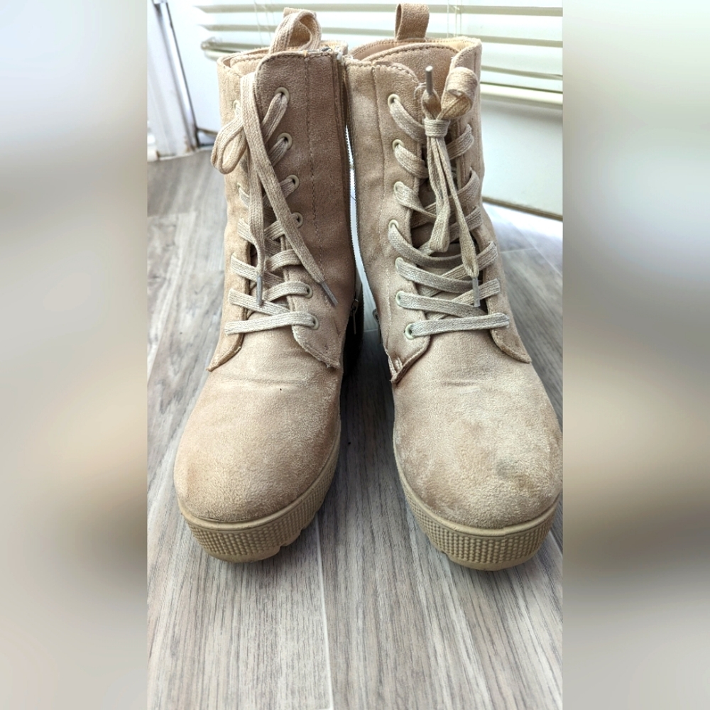 Chinese Laundry Boots sz 10M